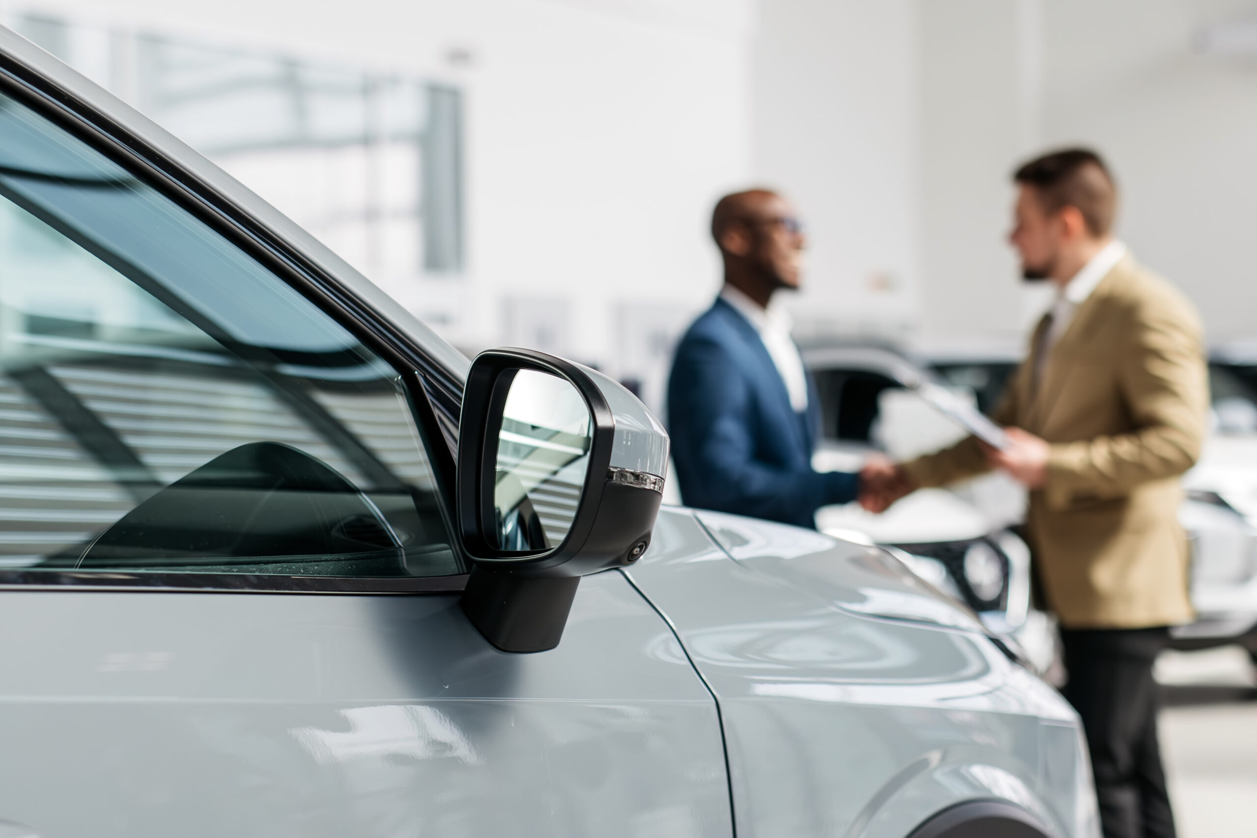 Raynham Massachusetts driver getting an auto insurance quote from NOVA Insurance